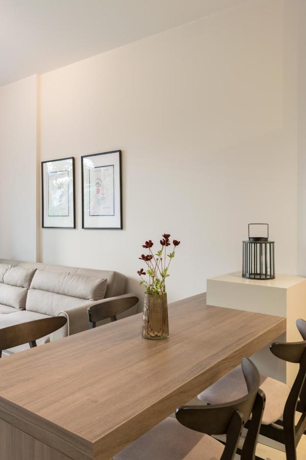 Voda Luxury Residence #102 - Acropolis View Rooftop アテネ エクステリア 写真